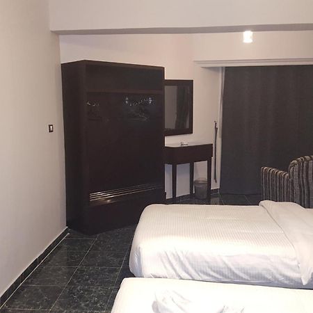 Nile Boutique Hotel At Nile Plaza Giza Bagian luar foto