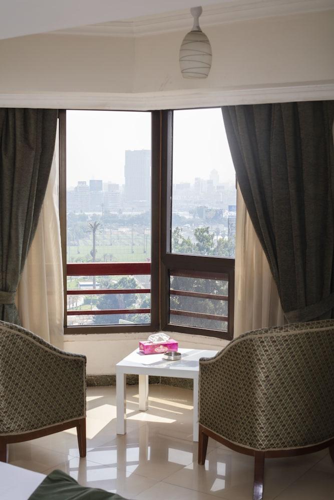 Nile Boutique Hotel At Nile Plaza Giza Bagian luar foto