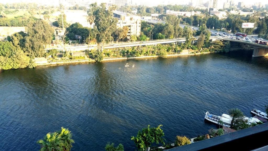 Nile Boutique Hotel At Nile Plaza Giza Bagian luar foto