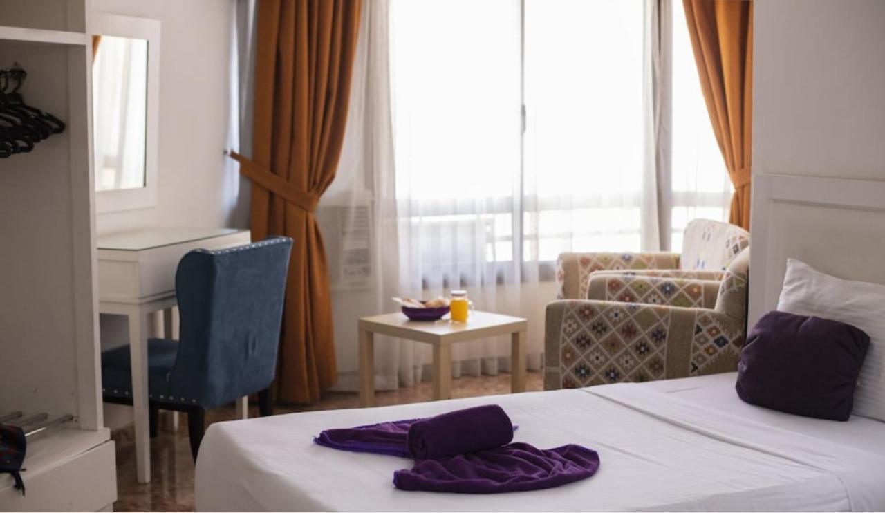Nile Boutique Hotel At Nile Plaza Giza Bagian luar foto